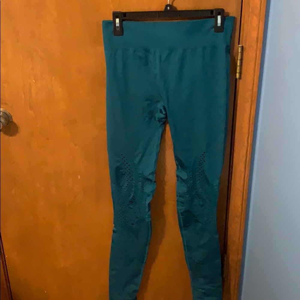 Fabletics Seamless Teal Cutout Workout Leggings